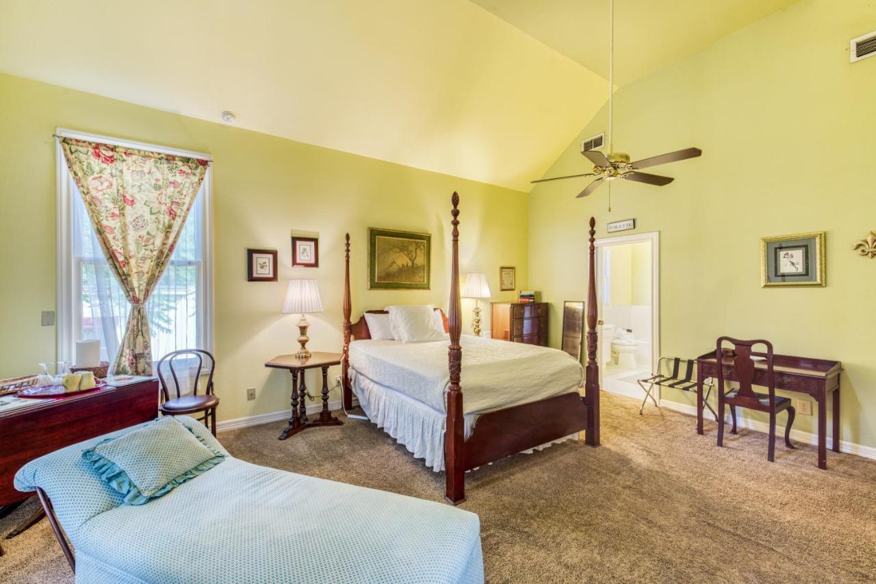 Yellow Rose Bed & Breakfast San Antonio Extérieur photo